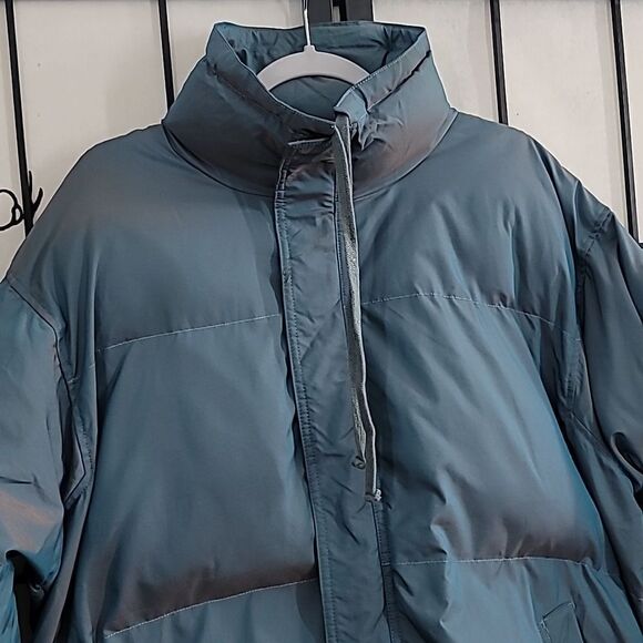 Fear of God Essentials SS20 Puffer Jacket Iridescent FOG-SS20-305 - Picture 8 of 15